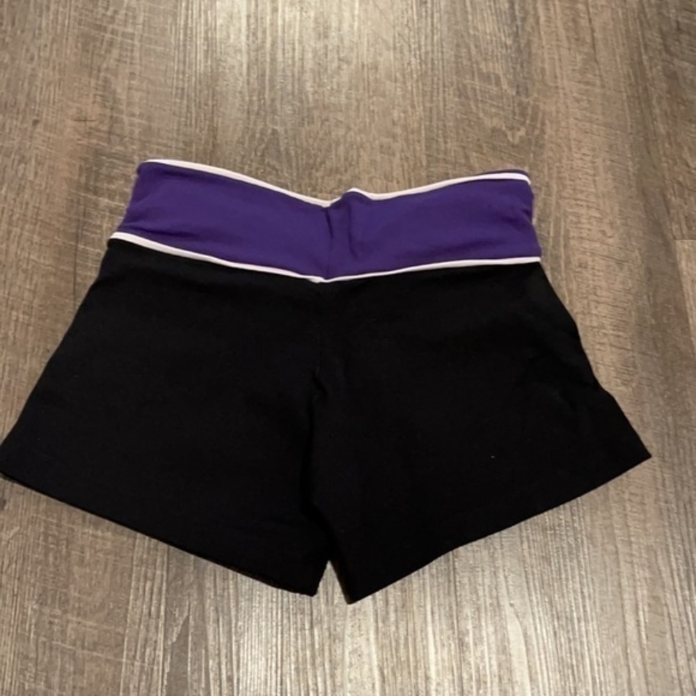 VIBE BOOTY SHORTS - Picture 3 of 3